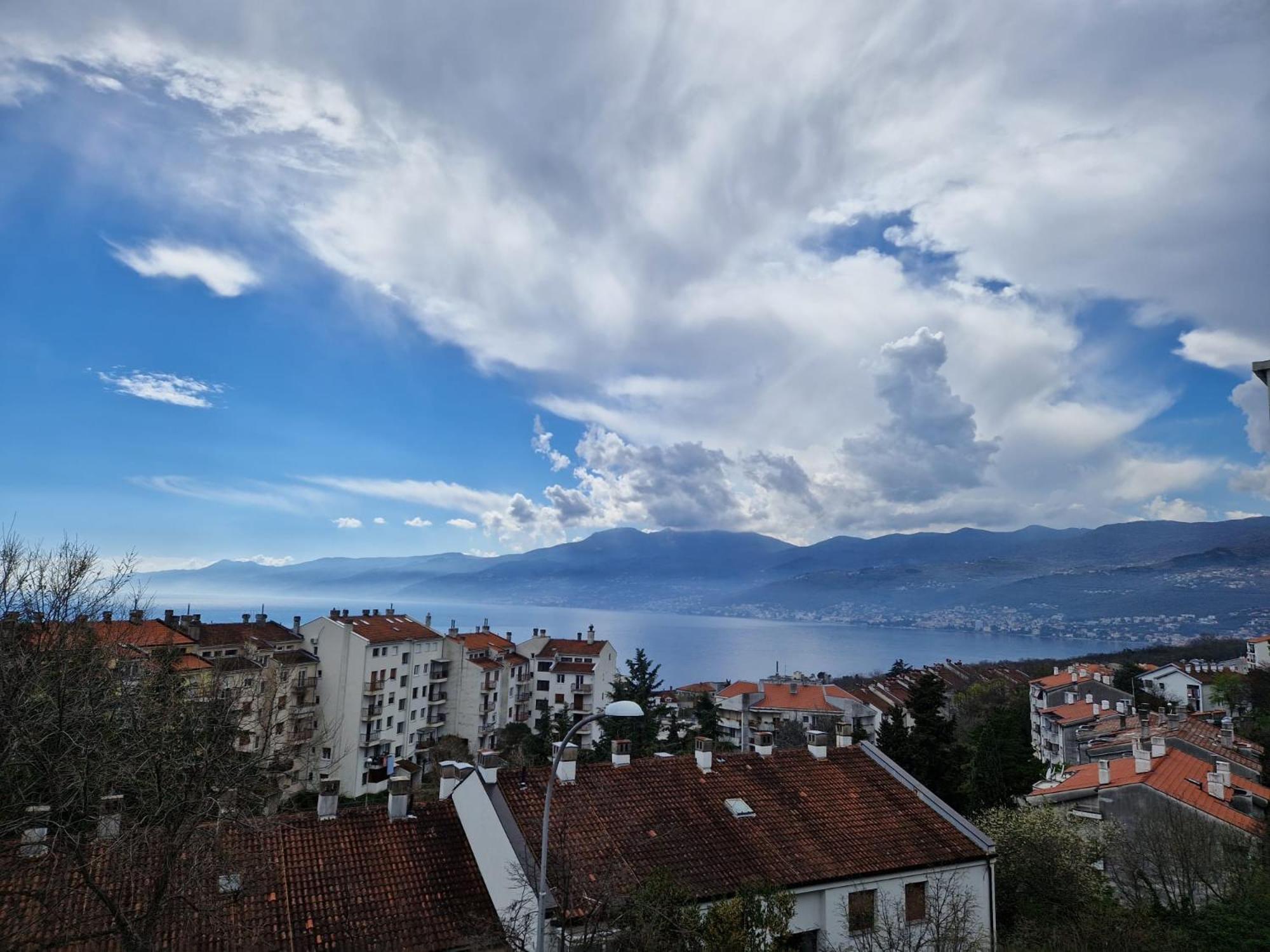 Apartment Illaria Rijeka Exterior foto